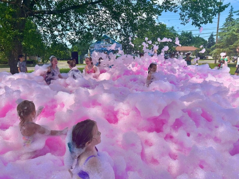 Foam Li Foam Party Gallery Foam Li Foam Party Gallery